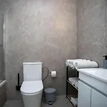 Stunning & Cosy, Direct Pool Access, 2br, With Private Patio! Serenity Townhouse