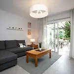 Stunning & Cosy, Direct Pool Access, 2br, With Private Patio! Serenity Townhouse * Πάφος