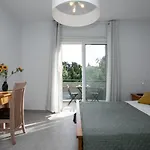 Stunning & Cosy, Direct Pool Access, 2br, With Private Patio! Serenity Townhouse *