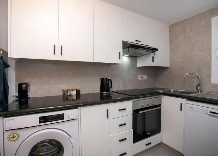 Διαμέρισμα Stunning & Cosy, Direct Pool Access, 2br, With Private Patio! Serenity Townhouse